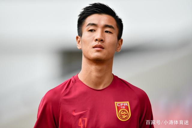 随着韩国狂赢上届亚军38分，中国男篮险胜，4强出其3，争夺难了